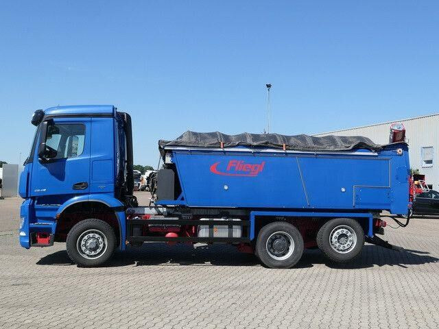 Mercedes-Benz 2548 L Arocs HAD 6x4, Asphalt, Bitumen, Fliegl - Stroj za asfaltiranje: slika Mercedes-Benz 2548 L Arocs HAD 6x4, Asphalt, Bitumen, Fliegl - Stroj za asfaltiranje Mercedes-Benz 2548 L Arocs HAD 6x4, Asphalt, Bitumen, Fliegl - Stroj za asfaltiranje: slika Mercedes-Benz 2548 L Arocs HAD 6x4, Asphalt, Bitumen, Fliegl - Stroj za asfaltiranje