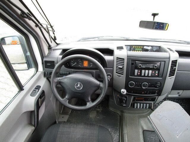 Mercedes-Benz 516 CDI Sprinter, Euro 6, 17 Sitze, Aut., Rampe - Minibus, Putnički kombi: slika Mercedes-Benz 516 CDI Sprinter, Euro 6, 17 Sitze, Aut., Rampe - Minibus, Putnički kombi Mercedes-Benz 516 CDI Sprinter, Euro 6, 17 Sitze, Aut., Rampe - Minibus, Putnički kombi: slika Mercedes-Benz 516 CDI Sprinter, Euro 6, 17 Sitze, Aut., Rampe - Minibus, Putnički kombi