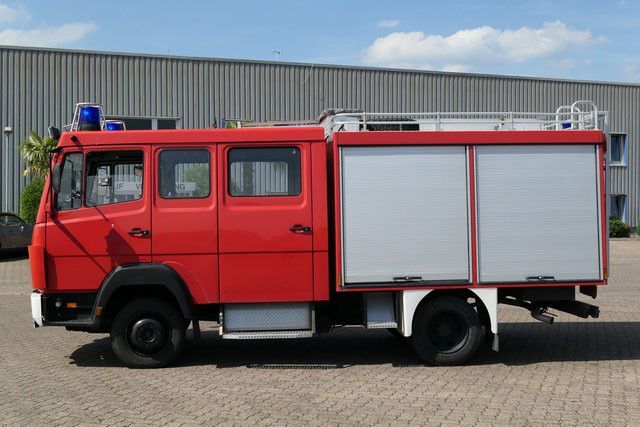 Mercedes-Benz 814 F/Feuerwehr/Pumpe/9 Sitze - Vatrogasno vozilo, Dostavno vozilo s dvostrukom kabinom: slika Mercedes-Benz 814 F/Feuerwehr/Pumpe/9 Sitze - Vatrogasno vozilo, Dostavno vozilo s dvostrukom kabinom Mercedes-Benz 814 F/Feuerwehr/Pumpe/9 Sitze - Vatrogasno vozilo, Dostavno vozilo s dvostrukom kabinom: slika Mercedes-Benz 814 F/Feuerwehr/Pumpe/9 Sitze - Vatrogasno vozilo, Dostavno vozilo s dvostrukom kabinom