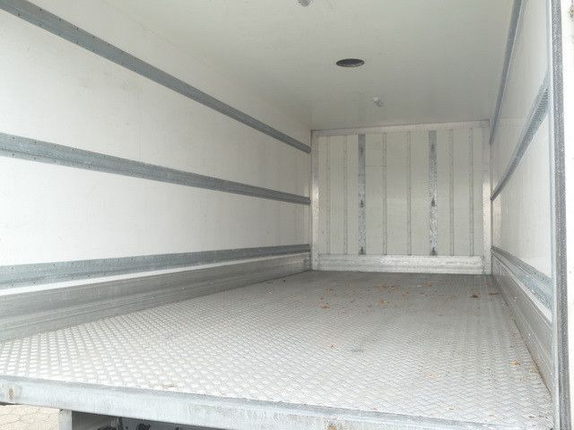 Mercedes-Benz 816 Atego, LBW, Isokoffer, Klima, 6.180mm lang - Dostavno vozilo sa zatvorenim sandukom: slika Mercedes-Benz 816 Atego, LBW, Isokoffer, Klima, 6.180mm lang - Dostavno vozilo sa zatvorenim sandukom Mercedes-Benz 816 Atego, LBW, Isokoffer, Klima, 6.180mm lang - Dostavno vozilo sa zatvorenim sandukom: slika Mercedes-Benz 816 Atego, LBW, Isokoffer, Klima, 6.180mm lang - Dostavno vozilo sa zatvorenim sandukom