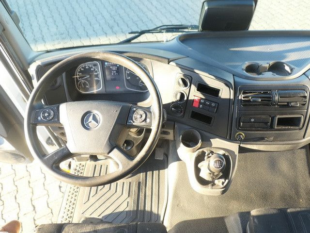 Zakup Mercedes-Benz 818 K Atego 4x2, Meiller, AHK, 3. Sitz, 168tkm.  Mercedes-Benz 818 K Atego 4x2, Meiller, AHK, 3. Sitz, 168tkm.: slika Zakup Mercedes-Benz 818 K Atego 4x2, Meiller, AHK, 3. Sitz, 168tkm.  Mercedes-Benz 818 K Atego 4x2, Meiller, AHK, 3. Sitz, 168tkm.