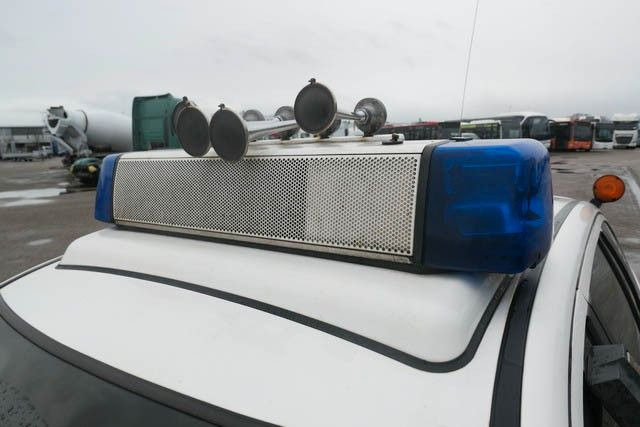 Vozilo hitne pomoći Mercedes-Benz C 220 CDI T-Modell, Notarzt, Feuerwehr, Klima: slika Vozilo hitne pomoći Mercedes-Benz C 220 CDI T-Modell, Notarzt, Feuerwehr, Klima