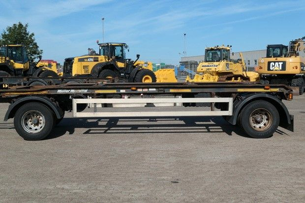 Müller-Mitteltal RA-T 18,0, Außenroller, Container, BPW, Behälter - Abroll/ Samopodizač prikolica: slika Müller-Mitteltal RA-T 18,0, Außenroller, Container, BPW, Behälter - Abroll/ Samopodizač prikolica Müller-Mitteltal RA-T 18,0, Außenroller, Container, BPW, Behälter - Abroll/ Samopodizač prikolica: slika Müller-Mitteltal RA-T 18,0, Außenroller, Container, BPW, Behälter - Abroll/ Samopodizač prikolica