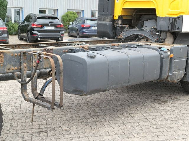 Renault 460 Premium Lander 6x4, Retarder, 10Räder, Klima - Kamion-šasija: slika Renault 460 Premium Lander 6x4, Retarder, 10Räder, Klima - Kamion-šasija Renault 460 Premium Lander 6x4, Retarder, 10Räder, Klima - Kamion-šasija: slika Renault 460 Premium Lander 6x4, Retarder, 10Räder, Klima - Kamion-šasija