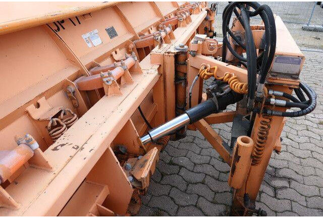 Schmidt MF 9.3, Schneeschild, 5.600mm, Winterdienst - Ralica za snijeg: slika Schmidt MF 9.3, Schneeschild, 5.600mm, Winterdienst - Ralica za snijeg Schmidt MF 9.3, Schneeschild, 5.600mm, Winterdienst - Ralica za snijeg: slika Schmidt MF 9.3, Schneeschild, 5.600mm, Winterdienst - Ralica za snijeg