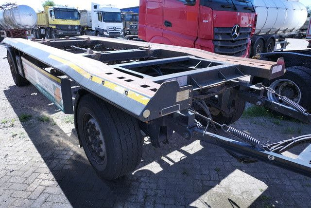 Schmitz Cargobull ACF 18, Außenroller, Container, Luftfederung - Transporter kontejnera/ Prikolica s izmjenjivim sanducima: slika Schmitz Cargobull ACF 18, Außenroller, Container, Luftfederung - Transporter kontejnera/ Prikolica s izmjenjivim sanducima Schmitz Cargobull ACF 18, Außenroller, Container, Luftfederung - Transporter kontejnera/ Prikolica s izmjenjivim sanducima: slika Schmitz Cargobull ACF 18, Außenroller, Container, Luftfederung - Transporter kontejnera/ Prikolica s izmjenjivim sanducima