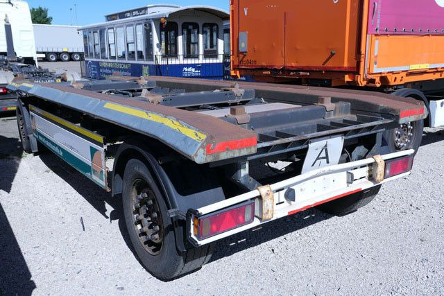 Schmitz Cargobull ACF 18, Außenroller, Container, Luftfederung - Transporter kontejnera/ Prikolica s izmjenjivim sanducima: slika Schmitz Cargobull ACF 18, Außenroller, Container, Luftfederung - Transporter kontejnera/ Prikolica s izmjenjivim sanducima Schmitz Cargobull ACF 18, Außenroller, Container, Luftfederung - Transporter kontejnera/ Prikolica s izmjenjivim sanducima: slika Schmitz Cargobull ACF 18, Außenroller, Container, Luftfederung - Transporter kontejnera/ Prikolica s izmjenjivim sanducima
