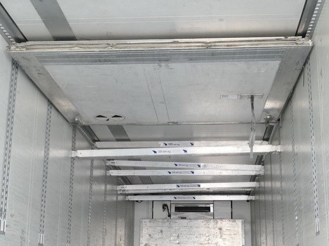 Schmitz Cargobull SKO 24, Doppelstock, Carrier Maxima, Trennwand - Poluprikolica hladnjača: slika Schmitz Cargobull SKO 24, Doppelstock, Carrier Maxima, Trennwand - Poluprikolica hladnjača Schmitz Cargobull SKO 24, Doppelstock, Carrier Maxima, Trennwand - Poluprikolica hladnjača: slika Schmitz Cargobull SKO 24, Doppelstock, Carrier Maxima, Trennwand - Poluprikolica hladnjača