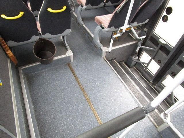 Zakup Setra S 415 UL, Klima, Schaltung, 1. Hand Setra S 415 UL, Klima, Schaltung, 1. Hand: slika Zakup Setra S 415 UL, Klima, Schaltung, 1. Hand Setra S 415 UL, Klima, Schaltung, 1. Hand