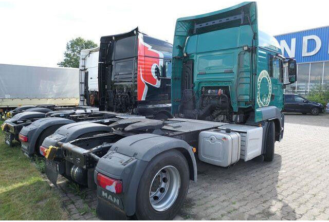 MAN 18.400 TGS 4x2, Hydraulik, Standklima, Navi - Tegljač: slika MAN 18.400 TGS 4x2, Hydraulik, Standklima, Navi - Tegljač MAN 18.400 TGS 4x2, Hydraulik, Standklima, Navi - Tegljač: slika MAN 18.400 TGS 4x2, Hydraulik, Standklima, Navi - Tegljač