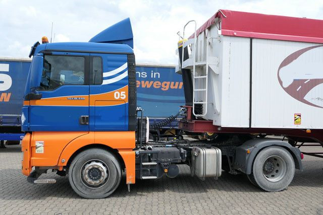 MAN 18.440 TGS 4x2, Intarder, ADR, Klima, Hydraulik - Tegljač: slika MAN 18.440 TGS 4x2, Intarder, ADR, Klima, Hydraulik - Tegljač MAN 18.440 TGS 4x2, Intarder, ADR, Klima, Hydraulik - Tegljač: slika MAN 18.440 TGS 4x2, Intarder, ADR, Klima, Hydraulik - Tegljač