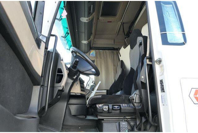 MAN 18.500 TGX 4x2, Intarder, Spoiler, Klima,2x Tank - Tegljač: slika MAN 18.500 TGX 4x2, Intarder, Spoiler, Klima,2x Tank - Tegljač MAN 18.500 TGX 4x2, Intarder, Spoiler, Klima,2x Tank - Tegljač: slika MAN 18.500 TGX 4x2, Intarder, Spoiler, Klima,2x Tank - Tegljač