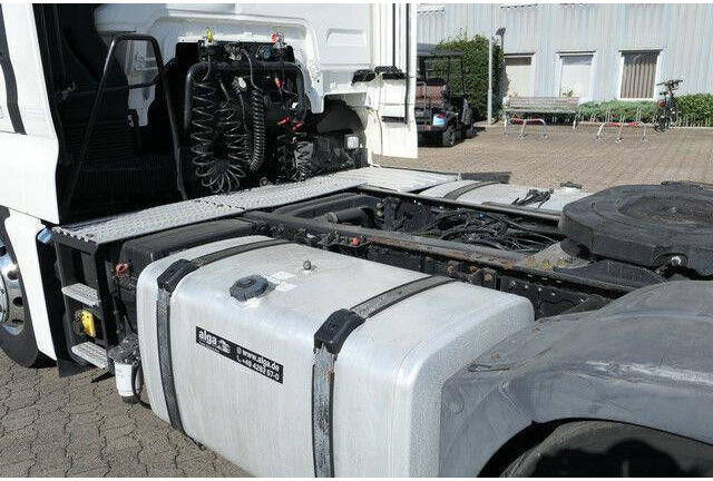 MAN 18.500 TGX 4x2, XXL, Intarder,Standklima,2x Tank - Tegljač: slika MAN 18.500 TGX 4x2, XXL, Intarder,Standklima,2x Tank - Tegljač MAN 18.500 TGX 4x2, XXL, Intarder,Standklima,2x Tank - Tegljač: slika MAN 18.500 TGX 4x2, XXL, Intarder,Standklima,2x Tank - Tegljač