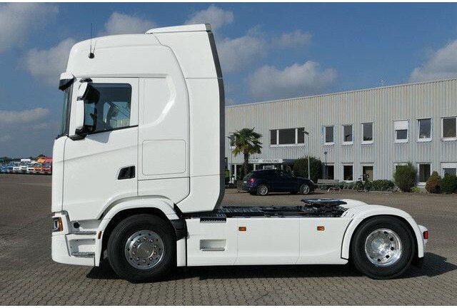 Scania S 560 R Super Highline, Retarder, Voll-Luft - Tegljač: slika Scania S 560 R Super Highline, Retarder, Voll-Luft - Tegljač Scania S 560 R Super Highline, Retarder, Voll-Luft - Tegljač: slika Scania S 560 R Super Highline, Retarder, Voll-Luft - Tegljač