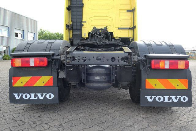 Volvo FH 460 4x2, Neues Modell, 2 Kreishydr., Klima - Tegljač: slika Volvo FH 460 4x2, Neues Modell, 2 Kreishydr., Klima - Tegljač Volvo FH 460 4x2, Neues Modell, 2 Kreishydr., Klima - Tegljač: slika Volvo FH 460 4x2, Neues Modell, 2 Kreishydr., Klima - Tegljač