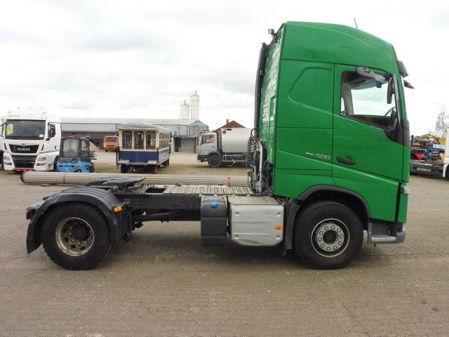 Volvo FH 500 4x2, VEB-Bremse, Standklima, Schlafliege - Tegljač: slika Volvo FH 500 4x2, VEB-Bremse, Standklima, Schlafliege - Tegljač Volvo FH 500 4x2, VEB-Bremse, Standklima, Schlafliege - Tegljač: slika Volvo FH 500 4x2, VEB-Bremse, Standklima, Schlafliege - Tegljač