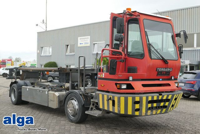 Terberg BC 182, Wechselbrücken, Sattelkupplung - Transporter kontejnera/ Kamion s izmjenjivim sanducima: slika Terberg BC 182, Wechselbrücken, Sattelkupplung - Transporter kontejnera/ Kamion s izmjenjivim sanducima Terberg BC 182, Wechselbrücken, Sattelkupplung - Transporter kontejnera/ Kamion s izmjenjivim sanducima: slika Terberg BC 182, Wechselbrücken, Sattelkupplung - Transporter kontejnera/ Kamion s izmjenjivim sanducima