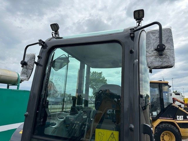 XCMG XE35, Gummikette, Greifer + Hammer, Klima,Yanmar - Mini bager: slika XCMG XE35, Gummikette, Greifer + Hammer, Klima,Yanmar - Mini bager XCMG XE35, Gummikette, Greifer + Hammer, Klima,Yanmar - Mini bager: slika XCMG XE35, Gummikette, Greifer + Hammer, Klima,Yanmar - Mini bager