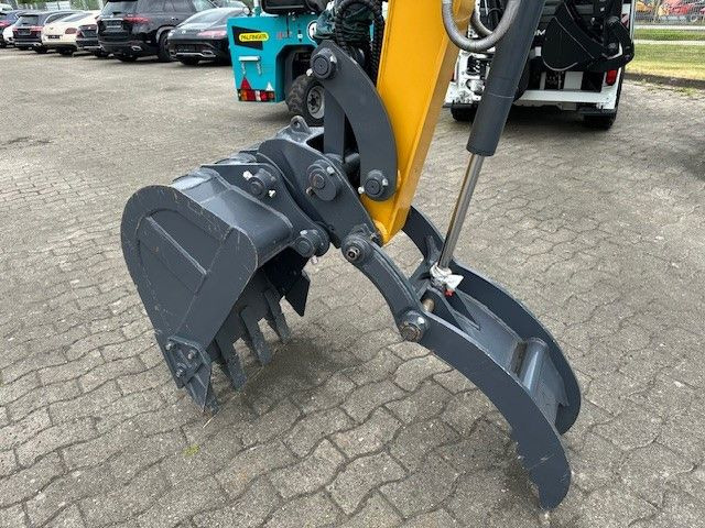 XCMG XE35, Gummikette, Greifer + Hammer, Klima,Yanmar - Mini bager: slika XCMG XE35, Gummikette, Greifer + Hammer, Klima,Yanmar - Mini bager XCMG XE35, Gummikette, Greifer + Hammer, Klima,Yanmar - Mini bager: slika XCMG XE35, Gummikette, Greifer + Hammer, Klima,Yanmar - Mini bager