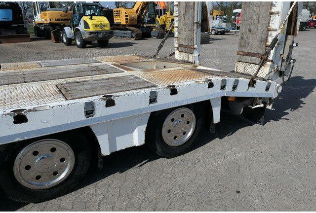 Zandt AT-P300, Hydr. Rampen, 30to., 3-Achser - Prikolica s niskim utovarivačem: slika Zandt AT-P300, Hydr. Rampen, 30to., 3-Achser - Prikolica s niskim utovarivačem Zandt AT-P300, Hydr. Rampen, 30to., 3-Achser - Prikolica s niskim utovarivačem: slika Zandt AT-P300, Hydr. Rampen, 30to., 3-Achser - Prikolica s niskim utovarivačem