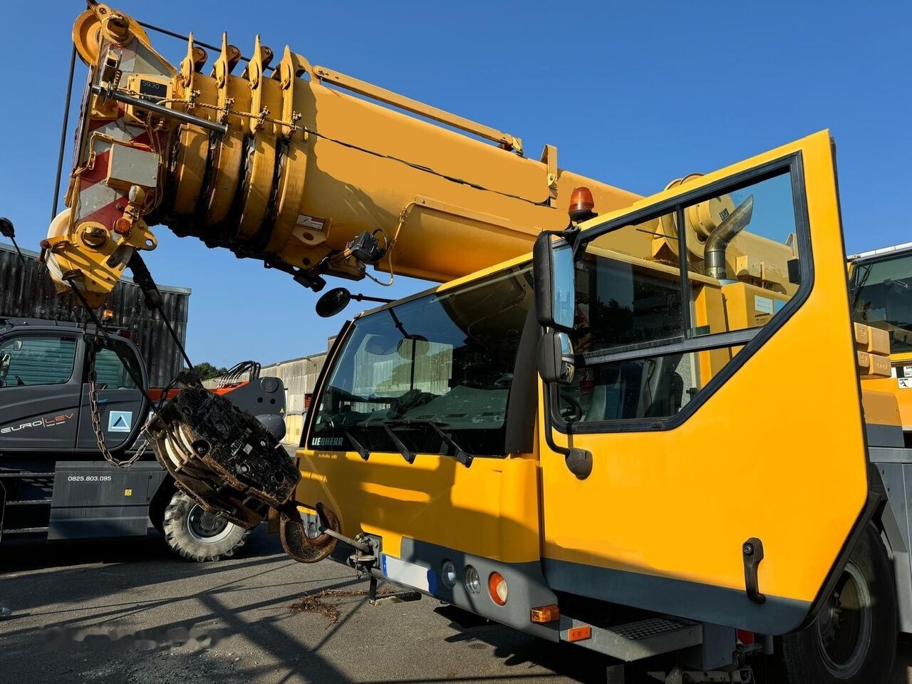 Liebherr LTM 1055 3.2 - Autodizalica: slika Liebherr LTM 1055 3.2 - Autodizalica Liebherr LTM 1055 3.2 - Autodizalica: slika Liebherr LTM 1055 3.2 - Autodizalica