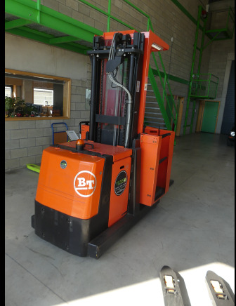 Chariot élévateur de magasinage BT OME 100M - Komisioner: slika Chariot élévateur de magasinage BT OME 100M - Komisioner Chariot élévateur de magasinage BT OME 100M - Komisioner: slika Chariot élévateur de magasinage BT OME 100M - Komisioner