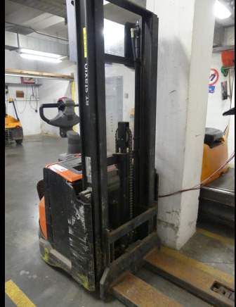 REF:2245.18.36 - Gerbeur électrique BT Staxio SWE120 L - Drugi strojevi: slika REF:2245.18.36 - Gerbeur électrique BT Staxio SWE120 L - Drugi strojevi REF:2245.18.36 - Gerbeur électrique BT Staxio SWE120 L - Drugi strojevi: slika REF:2245.18.36 - Gerbeur électrique BT Staxio SWE120 L - Drugi strojevi