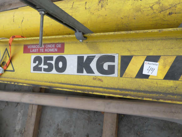 Potence de levage sur colonne Konecranes XN5 - Portalna dizalica: slika Potence de levage sur colonne Konecranes XN5 - Portalna dizalica Potence de levage sur colonne Konecranes XN5 - Portalna dizalica: slika Potence de levage sur colonne Konecranes XN5 - Portalna dizalica