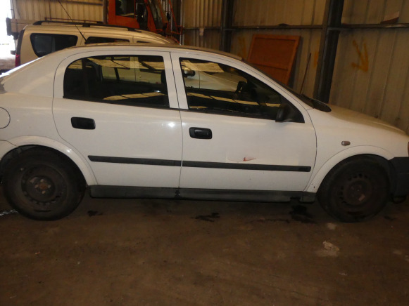 REF:JGN449 - Voiture Opel Astra 1,7 Dti (2003-129.196 km) - Automobil: slika REF:JGN449 - Voiture Opel Astra 1,7 Dti (2003-129.196 km) - Automobil REF:JGN449 - Voiture Opel Astra 1,7 Dti (2003-129.196 km) - Automobil: slika REF:JGN449 - Voiture Opel Astra 1,7 Dti (2003-129.196 km) - Automobil
