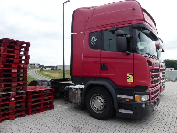Tracteur routier Scania R490 (2015-891.424 km) - Tegljač: slika Tracteur routier Scania R490 (2015-891.424 km) - Tegljač Tracteur routier Scania R490 (2015-891.424 km) - Tegljač: slika Tracteur routier Scania R490 (2015-891.424 km) - Tegljač
