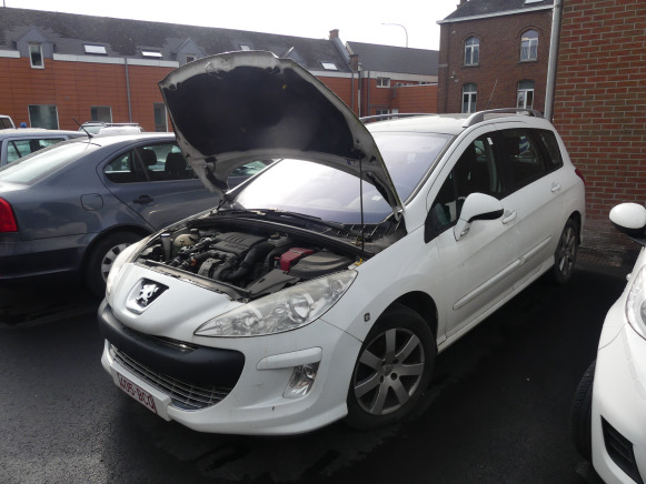 Voiture Peugeot 308 (2010-184.813 km) - Automobil: slika Voiture Peugeot 308 (2010-184.813 km) - Automobil Voiture Peugeot 308 (2010-184.813 km) - Automobil: slika Voiture Peugeot 308 (2010-184.813 km) - Automobil