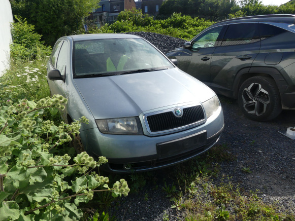 Voiture Skoda Fabia (2004-189.523 km) - Automobil: slika Voiture Skoda Fabia (2004-189.523 km) - Automobil Voiture Skoda Fabia (2004-189.523 km) - Automobil: slika Voiture Skoda Fabia (2004-189.523 km) - Automobil