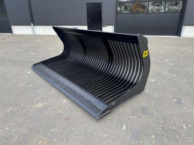 Eurosteel Volvo L70-L90 2.80 Breed 2025 NIEUW !! - Utovarivač na kotačima: slika Eurosteel Volvo L70-L90 2.80 Breed 2025 NIEUW !! - Utovarivač na kotačima Eurosteel Volvo L70-L90 2.80 Breed 2025 NIEUW !! - Utovarivač na kotačima: slika Eurosteel Volvo L70-L90 2.80 Breed 2025 NIEUW !! - Utovarivač na kotačima