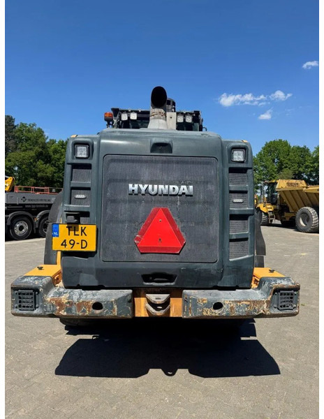 Hyundai HL940A 2021 ! - Utovarivač na kotačima: slika Hyundai HL940A 2021 ! - Utovarivač na kotačima Hyundai HL940A 2021 ! - Utovarivač na kotačima: slika Hyundai HL940A 2021 ! - Utovarivač na kotačima