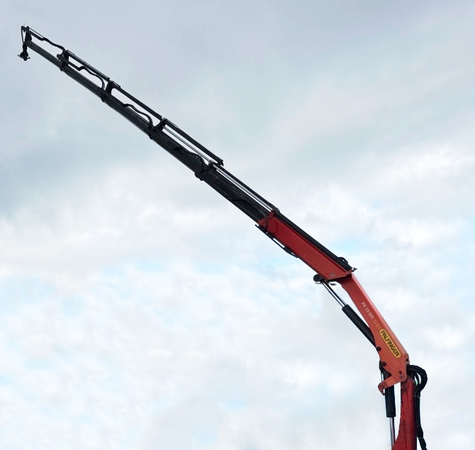 Kamionska dizalica PALFINGER PK 19.001 SLD 5 D year 2017, crane with remote, extra functions: slika Kamionska dizalica PALFINGER PK 19.001 SLD 5 D year 2017, crane with remote, extra functions