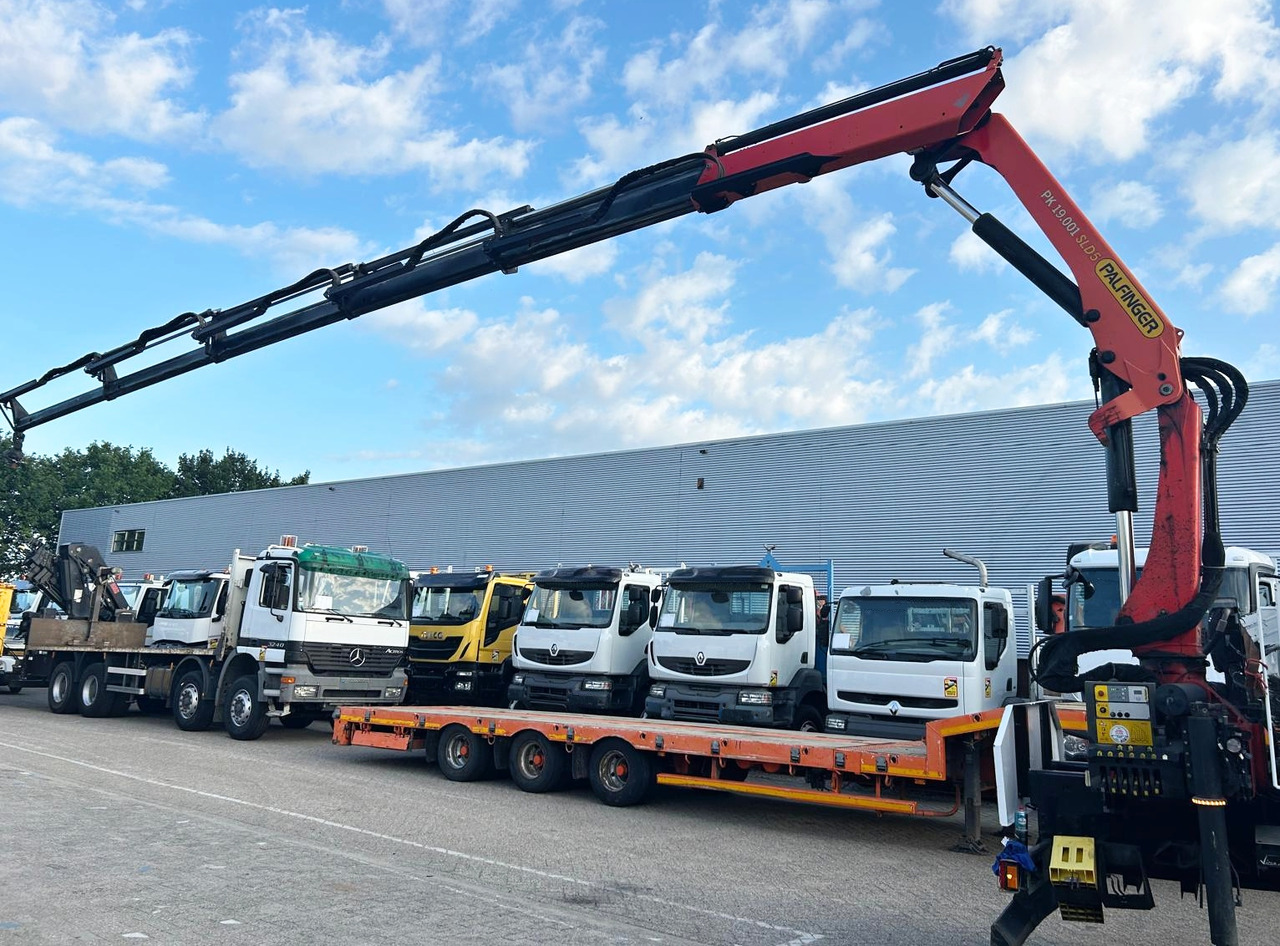 PALFINGER PK 19.001 SLD 5 D year 2017, crane with remote, extra functions - Kamionska dizalica: slika PALFINGER PK 19.001 SLD 5 D year 2017, crane with remote, extra functions - Kamionska dizalica PALFINGER PK 19.001 SLD 5 D year 2017, crane with remote, extra functions - Kamionska dizalica: slika PALFINGER PK 19.001 SLD 5 D year 2017, crane with remote, extra functions - Kamionska dizalica