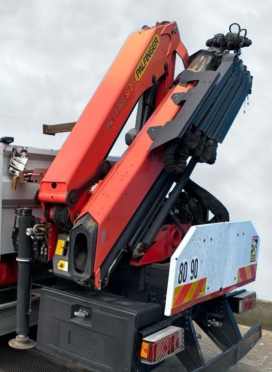 Kamionska dizalica PALFINGER PK 19.001 SLD 5 D year 2017, crane with remote, extra functions: slika Kamionska dizalica PALFINGER PK 19.001 SLD 5 D year 2017, crane with remote, extra functions
