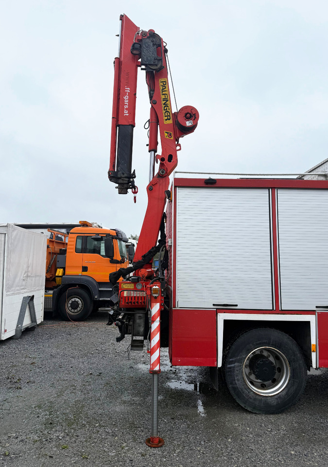 PALFINGER PK 7000 A crane with winch, Ladekran mit Seilwinde - Kamionska dizalica: slika PALFINGER PK 7000 A crane with winch, Ladekran mit Seilwinde - Kamionska dizalica PALFINGER PK 7000 A crane with winch, Ladekran mit Seilwinde - Kamionska dizalica: slika PALFINGER PK 7000 A crane with winch, Ladekran mit Seilwinde - Kamionska dizalica