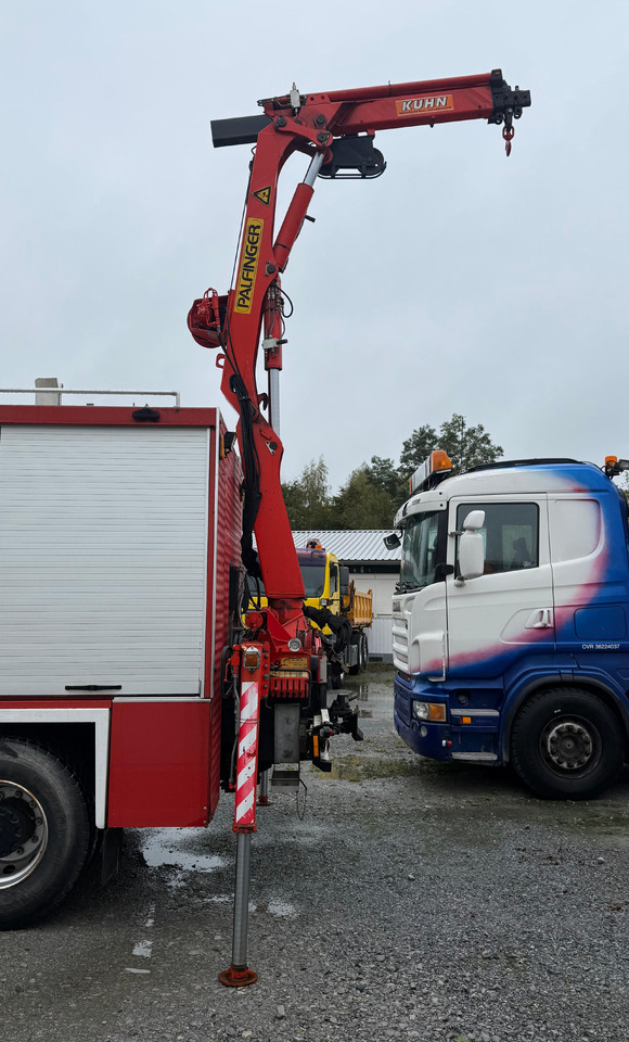 PALFINGER PK 7000 A crane with winch, Ladekran mit Seilwinde - Kamionska dizalica: slika PALFINGER PK 7000 A crane with winch, Ladekran mit Seilwinde - Kamionska dizalica PALFINGER PK 7000 A crane with winch, Ladekran mit Seilwinde - Kamionska dizalica: slika PALFINGER PK 7000 A crane with winch, Ladekran mit Seilwinde - Kamionska dizalica