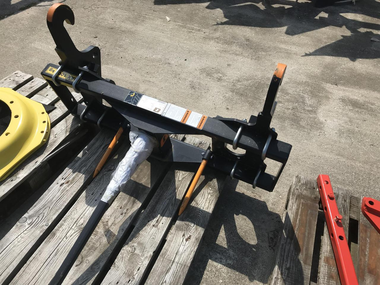 ALÖ Ballenspieß - Prednji utovarivač za traktor: slika ALÖ Ballenspieß - Prednji utovarivač za traktor ALÖ Ballenspieß - Prednji utovarivač za traktor: slika ALÖ Ballenspieß - Prednji utovarivač za traktor