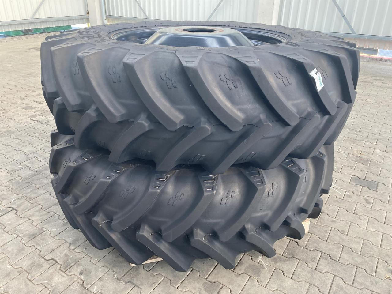 Alliance 480R30 & 520R42 - Guma za Poljoprivredni strojevi: slika Alliance 480R30 & 520R42 - Guma za Poljoprivredni strojevi Alliance 480R30 & 520R42 - Guma za Poljoprivredni strojevi: slika Alliance 480R30 & 520R42 - Guma za Poljoprivredni strojevi