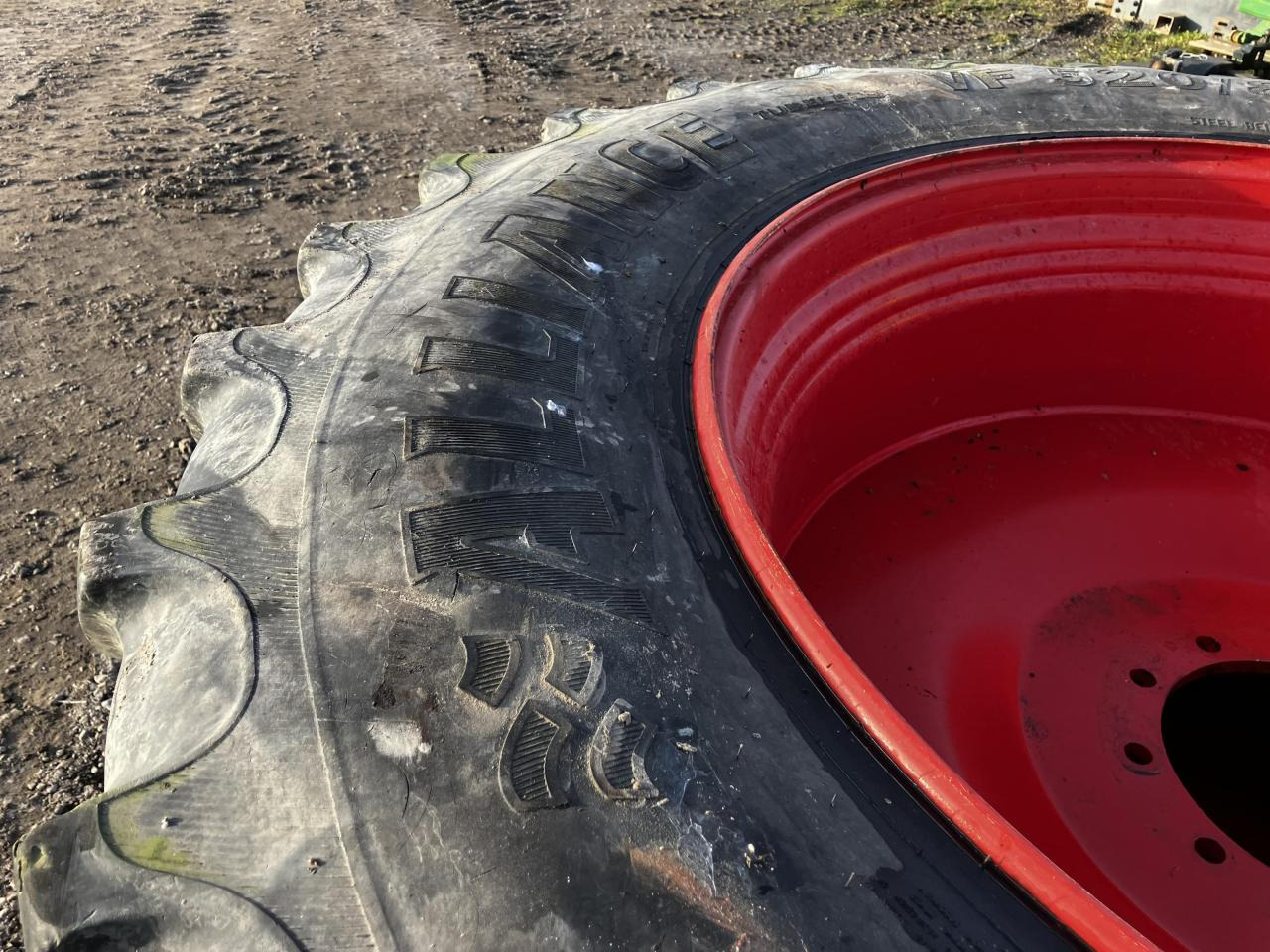 Alliance 520/85R46 VF - Guma za Poljoprivredni strojevi: slika Alliance 520/85R46 VF - Guma za Poljoprivredni strojevi Alliance 520/85R46 VF - Guma za Poljoprivredni strojevi: slika Alliance 520/85R46 VF - Guma za Poljoprivredni strojevi