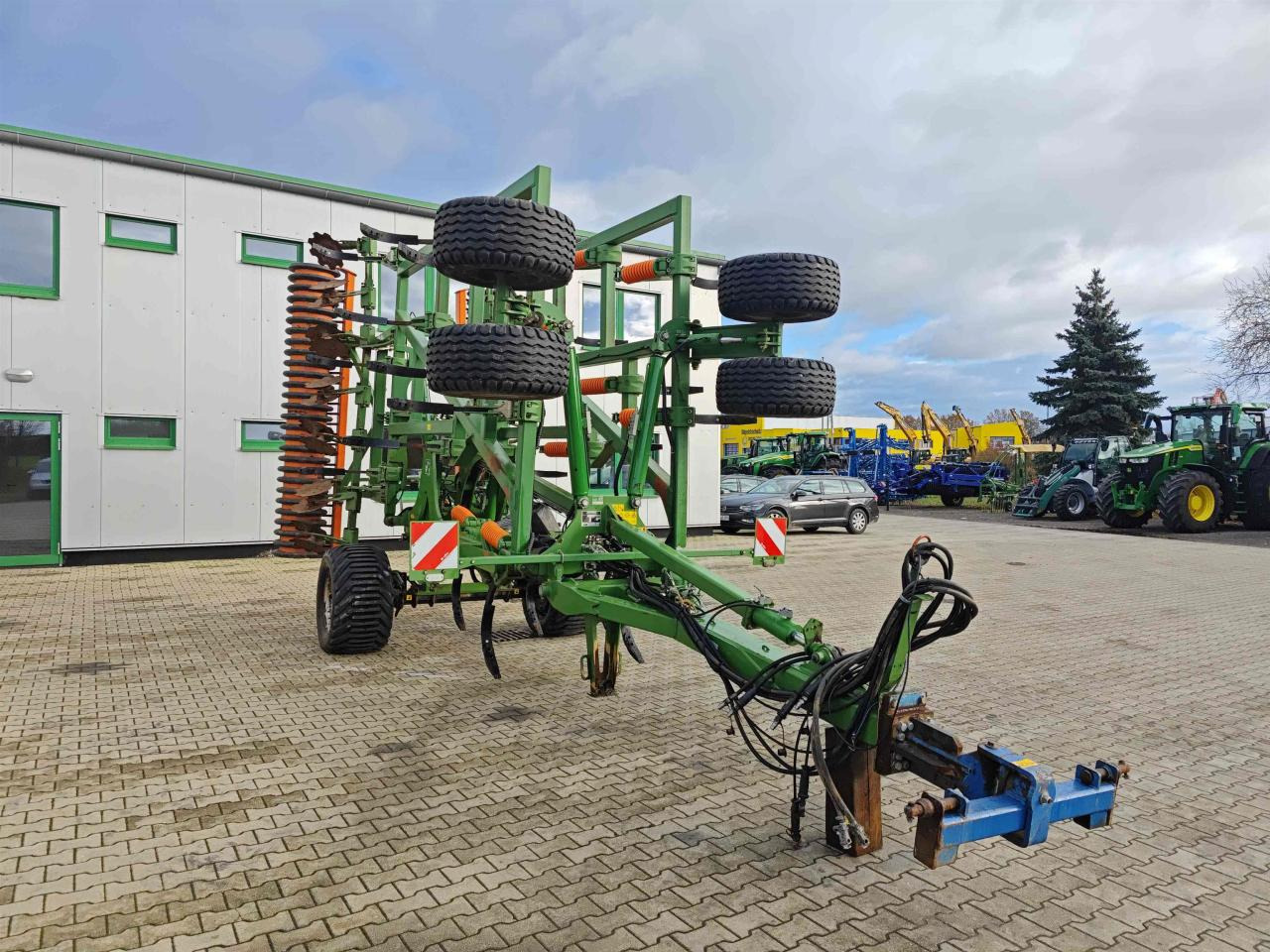 Zakup Amazone Cenius 7003-2TX Amazone Cenius 7003-2TX: slika Zakup Amazone Cenius 7003-2TX Amazone Cenius 7003-2TX