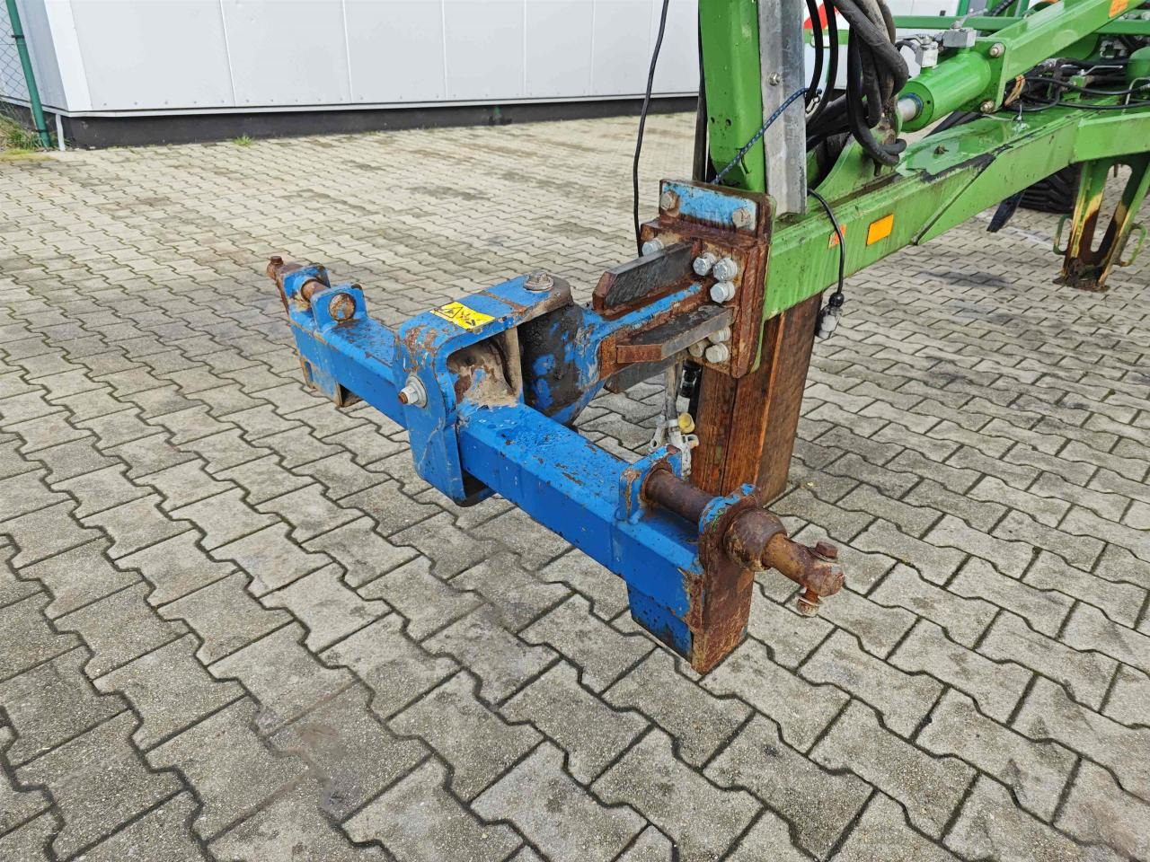 Zakup Amazone Cenius 7003-2TX Amazone Cenius 7003-2TX: slika Zakup Amazone Cenius 7003-2TX Amazone Cenius 7003-2TX