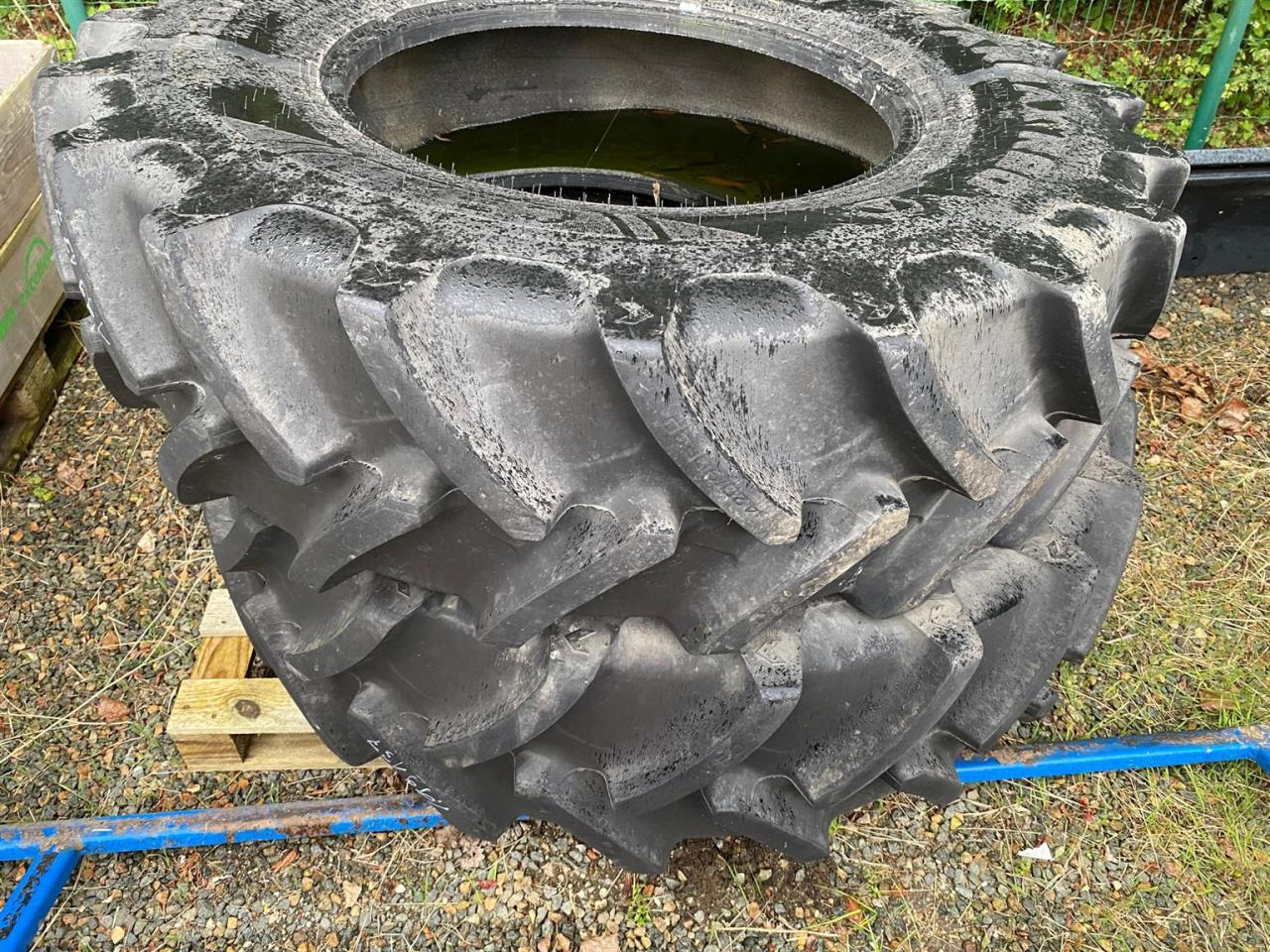 CEAT 420/90R30 - Guma za Poljoprivredni strojevi: slika CEAT 420/90R30 - Guma za Poljoprivredni strojevi CEAT 420/90R30 - Guma za Poljoprivredni strojevi: slika CEAT 420/90R30 - Guma za Poljoprivredni strojevi