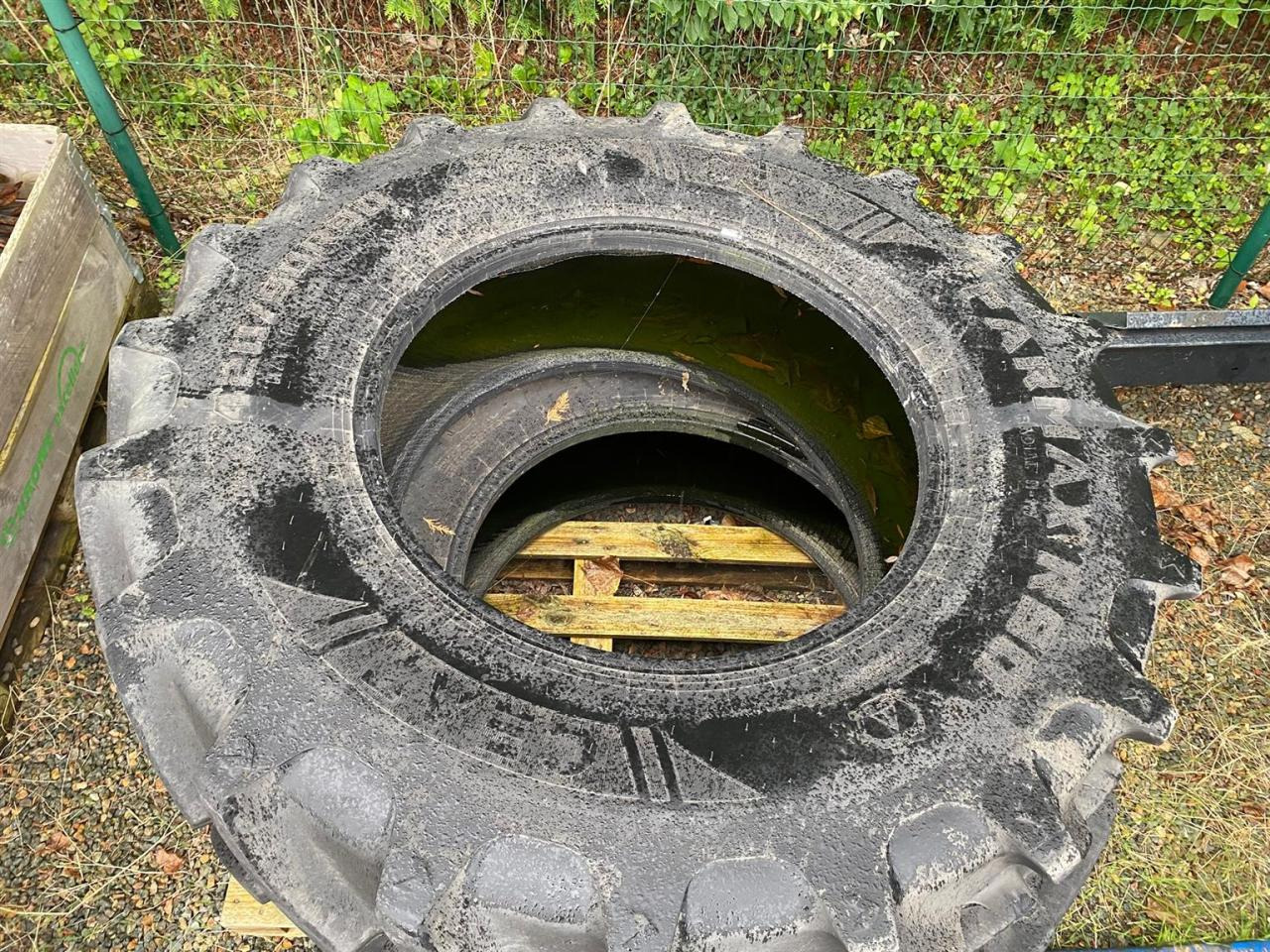 CEAT 420/90R30 - Guma za Poljoprivredni strojevi: slika CEAT 420/90R30 - Guma za Poljoprivredni strojevi CEAT 420/90R30 - Guma za Poljoprivredni strojevi: slika CEAT 420/90R30 - Guma za Poljoprivredni strojevi
