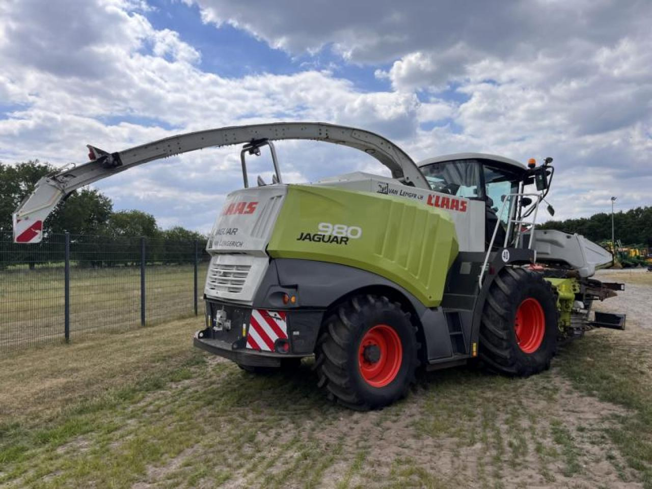 CLAAS Jaguar 980 - Silažni kombajn: slika CLAAS Jaguar 980 - Silažni kombajn CLAAS Jaguar 980 - Silažni kombajn: slika CLAAS Jaguar 980 - Silažni kombajn