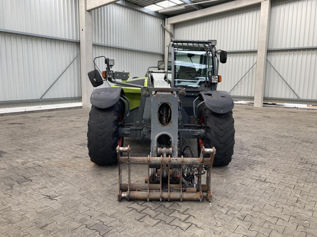 CLAAS Scorpion 9040 VariPower - Teleskopski rukovatelj: slika CLAAS Scorpion 9040 VariPower - Teleskopski rukovatelj CLAAS Scorpion 9040 VariPower - Teleskopski rukovatelj: slika CLAAS Scorpion 9040 VariPower - Teleskopski rukovatelj