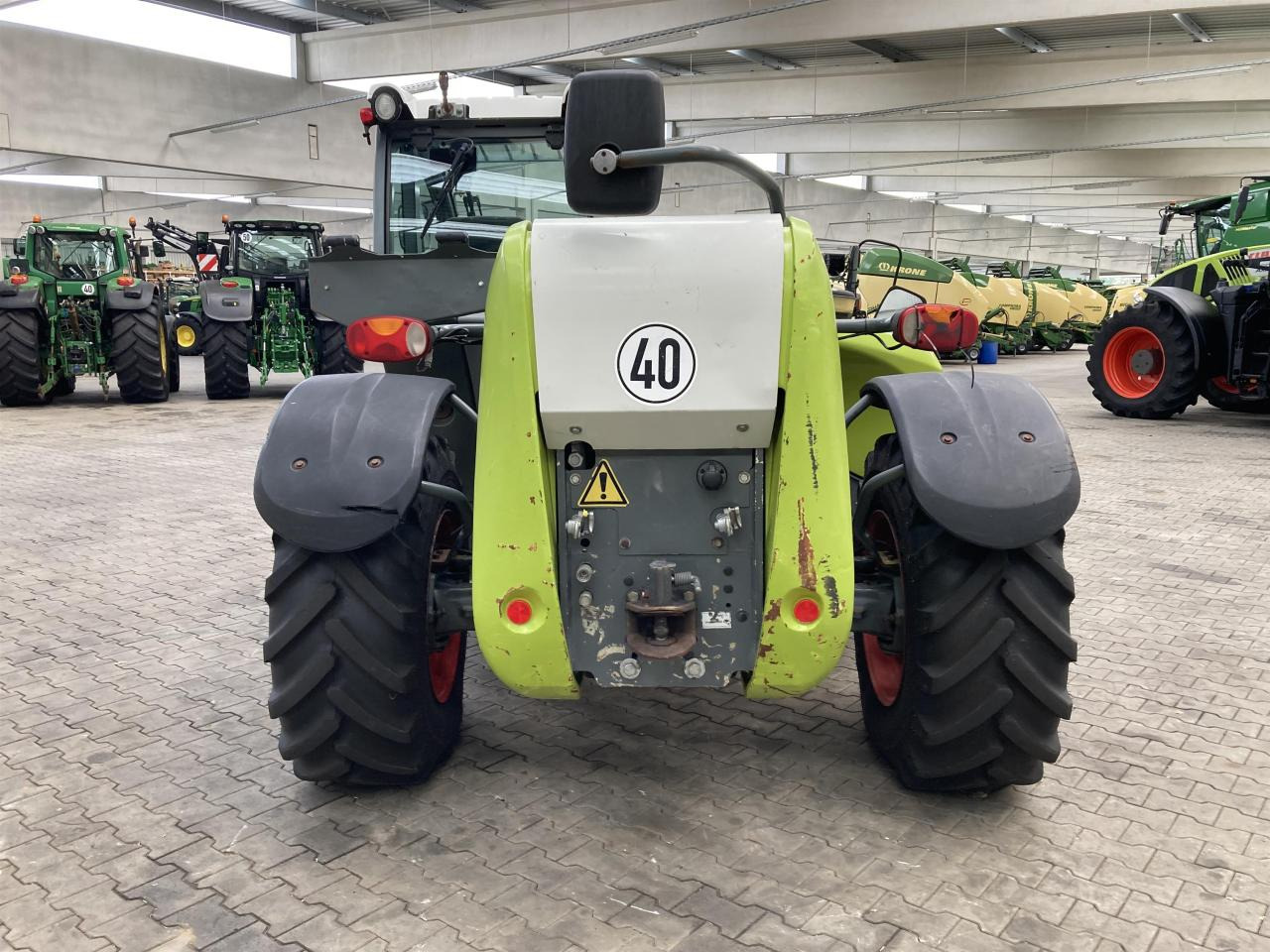 CLAAS Scorpion 9040 VariPower - Teleskopski rukovatelj: slika CLAAS Scorpion 9040 VariPower - Teleskopski rukovatelj CLAAS Scorpion 9040 VariPower - Teleskopski rukovatelj: slika CLAAS Scorpion 9040 VariPower - Teleskopski rukovatelj