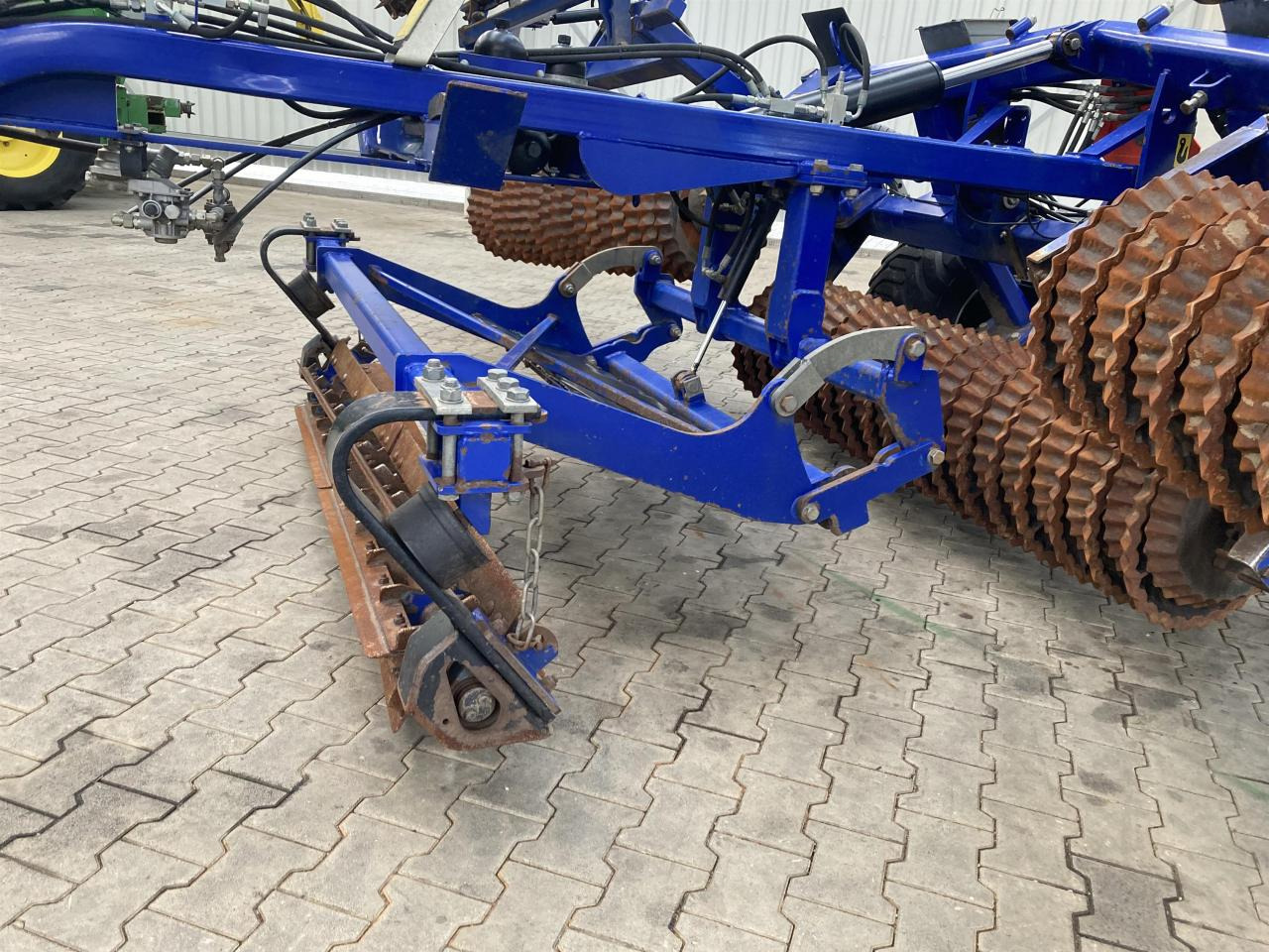 Dalbo Maxiroll 630 - Valjak: slika Dalbo Maxiroll 630 - Valjak Dalbo Maxiroll 630 - Valjak: slika Dalbo Maxiroll 630 - Valjak